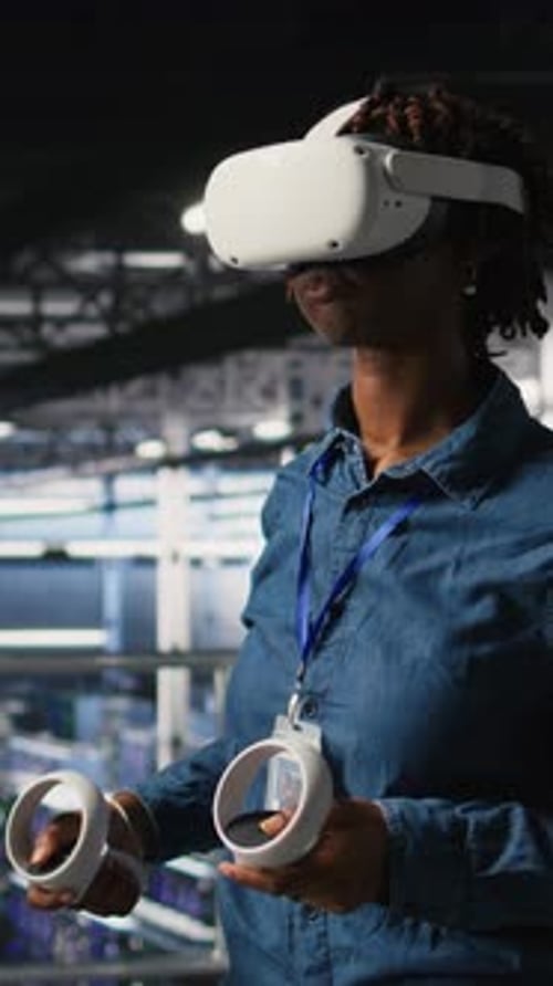 Vertical Video Data Center Programmer Using Virtual Reality Technology