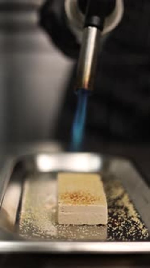 The chef cooks delicious dishes in the restaurant