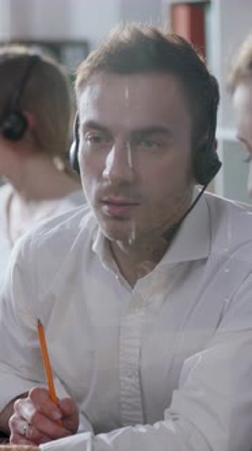 Dedicated and Focused Professional Working Effectively in a Call Center Environment