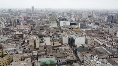 Vista de un barrio residencial en Lima, Perú