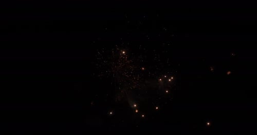 Fuegos artificiales durante la noche