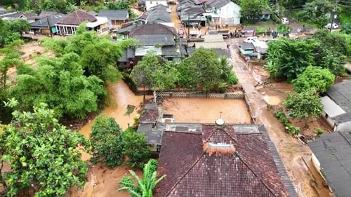 flood in Indonesia