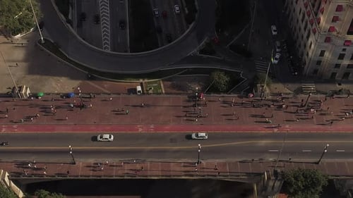 Vista aérea do Vale do Anhangabaú e dos edifícios, centro de São Paulo, Brasil