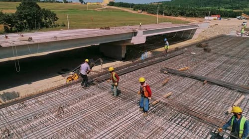 Travailleurs du béton et du fer