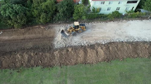 Aerial Digger Working