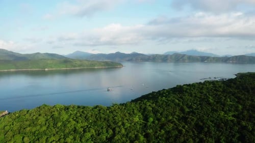 Vista deslumbrante e panorâmica de Sai Kung