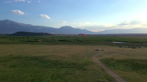 Parachute tracking with Drone