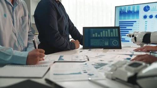 Consultants integrate AI analytics into market research, strengthening team collaboration and refini