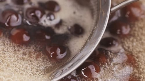 Cooking Boiling Brown Sugar Flavor Tapioca Pearl Balls Chinese Food Ingredient of Bubble Tea