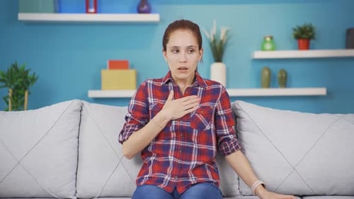 Lung patient is experiencing shortness of breath.