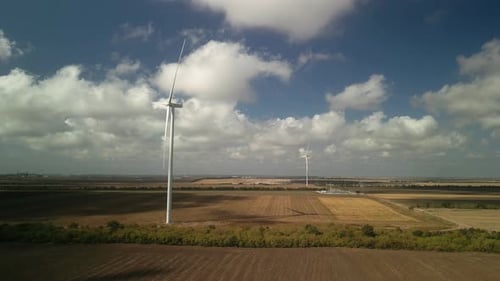 Windturbinen. Windkraftanlage. Erneuerbare Energien