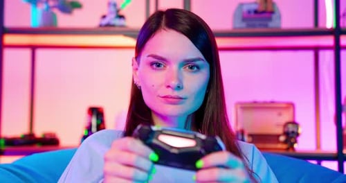 Serious Girl Game Play Game