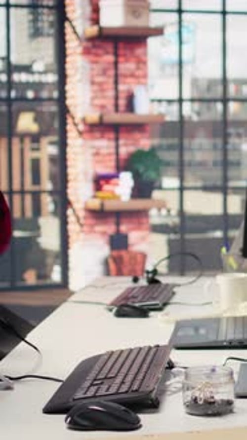 Vertical Video Call Center Manager Teaching Intern How to Track Clients Shipment Parcels