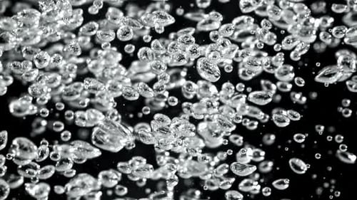Air Bubbles Under Water Filmed on a Highspeed Camera at 1000 Fps