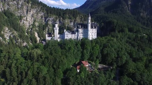 Luftaufnahme von Schloss Neuschwanstein