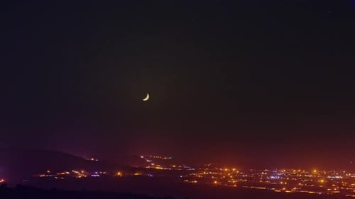 Moon Timelapse Night City - 2K