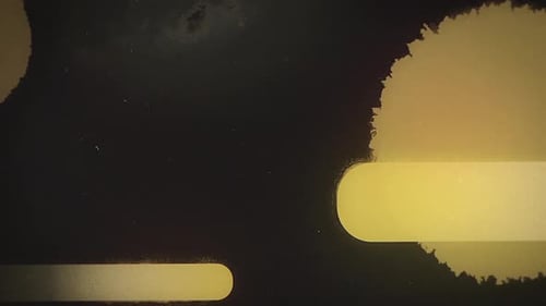 Modern Geometric Shapes Reveal Transition