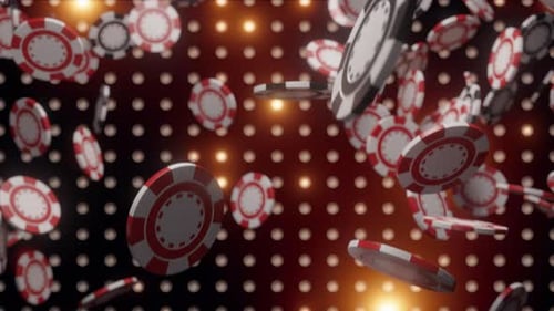 Vip-Poker-Chips, die auf einen luxuriösen hellen flackernden Hintergrund fallen Casino-Chips in Zeitlupe Glück und