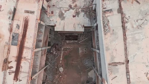 Vista aérea del Complejo de Construcción Comercial abandonado e inacabado