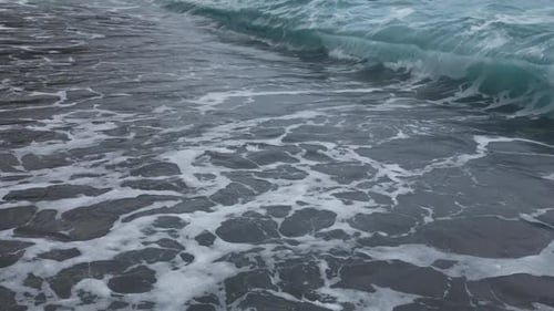 Waves of the Sea 09