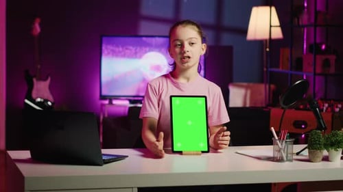 Young Kid Star Does Influencer Marketing Urging Followers to Purchase Chroma Key Device