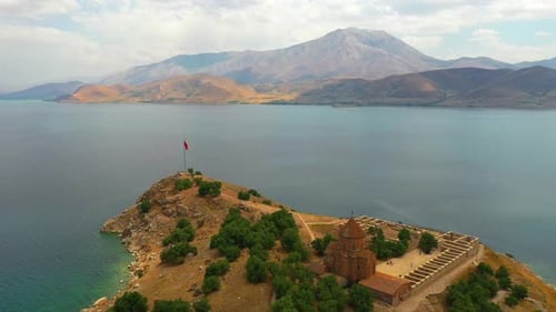 Holy Cross on Akdamar Island.