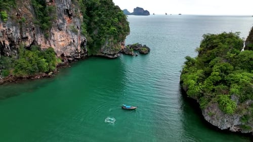 Traditional Long Boats Floating On Tonsai Beach And Karst Landscape In Railay, Ao Nang, Krabi Provin