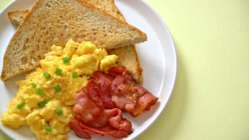 Plate with Bacon, Eggs, and Toast Rotates