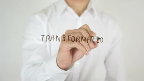 Transformación, escrita sobre vidrio