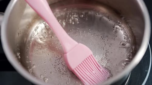 Sugar Water Bubbling with Pink Silicone Brush