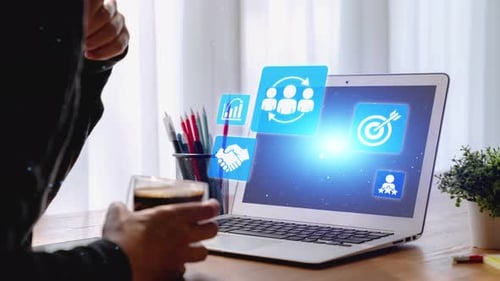 CRM-Plattform für das Kundenbeziehungsmanagement mit dem datenanalytischen Benutzertool Spire