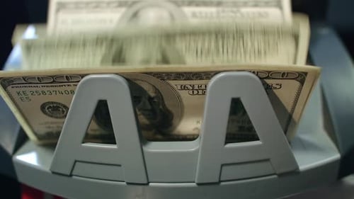 Automatic counting of hundred dollar bills in a modern us bank machine