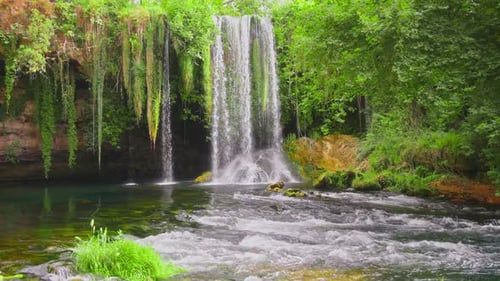 Wasserfall 4k