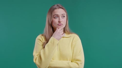Woman has a great idea on green screen