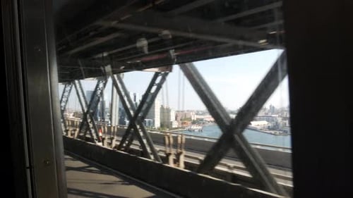 New York City Subway Train on Bridge Manhattan Metro Transport Metropolitan Traffic Shaking Window
