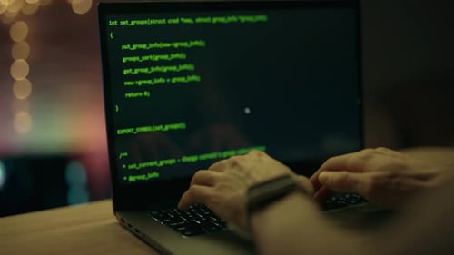 Vista geral do desenvolvimento de tecnologias de programação e codificação