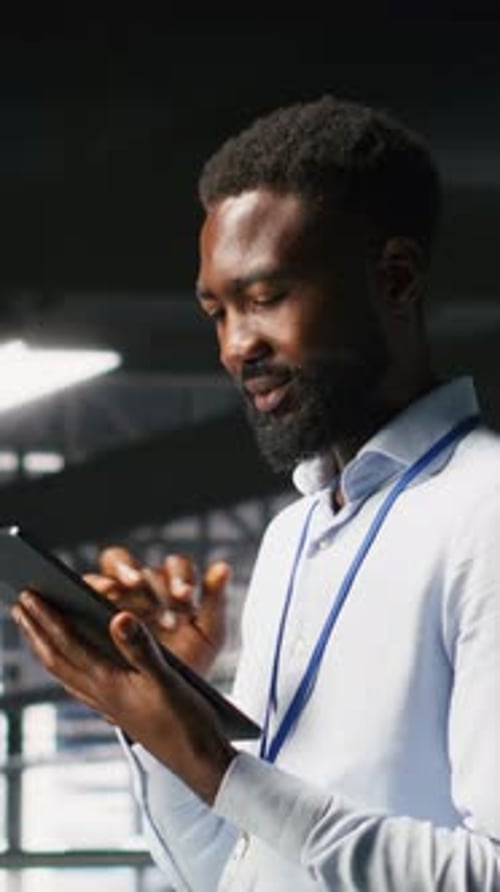 Vertical Video Software Developers on Data Center Industrial Platform Analyzing Performance