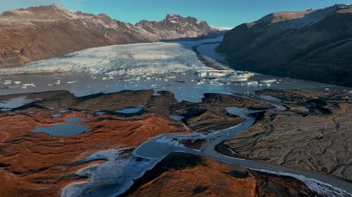 Panoramic View Over Skaftafellsjökull Glacier In Iceland - Drone Shot