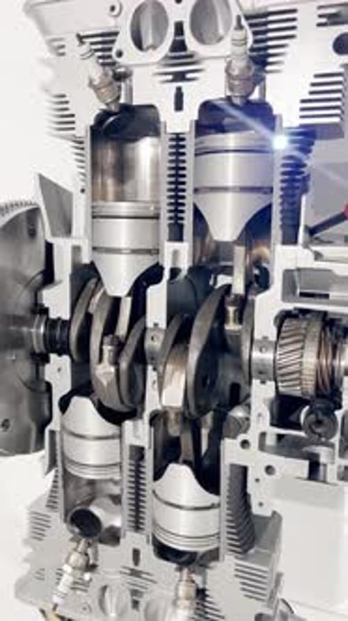 Detailed Model of Internal Combustion Engine