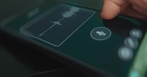 Mobile Phone Recording App with Sound Visualization