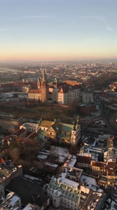 Around the Royal Wawel Vertically