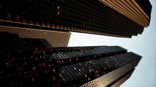 Vídeo vertical de la arquitectura urbana moderna