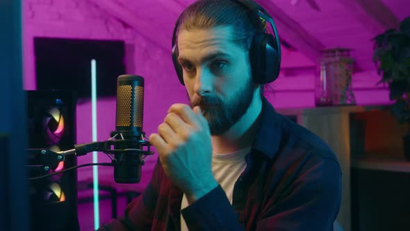 Surprised Thoughtful Caucasian Streamer Addict Man Guy Male Influencer ...