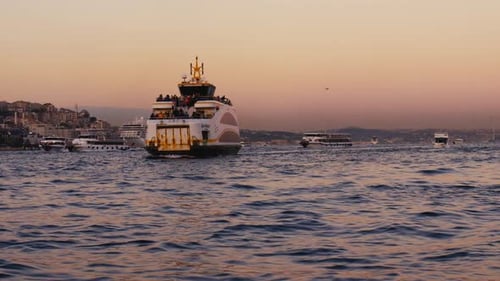 Schiff Sunset - 2K