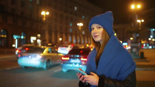 City Night Taxi Hail