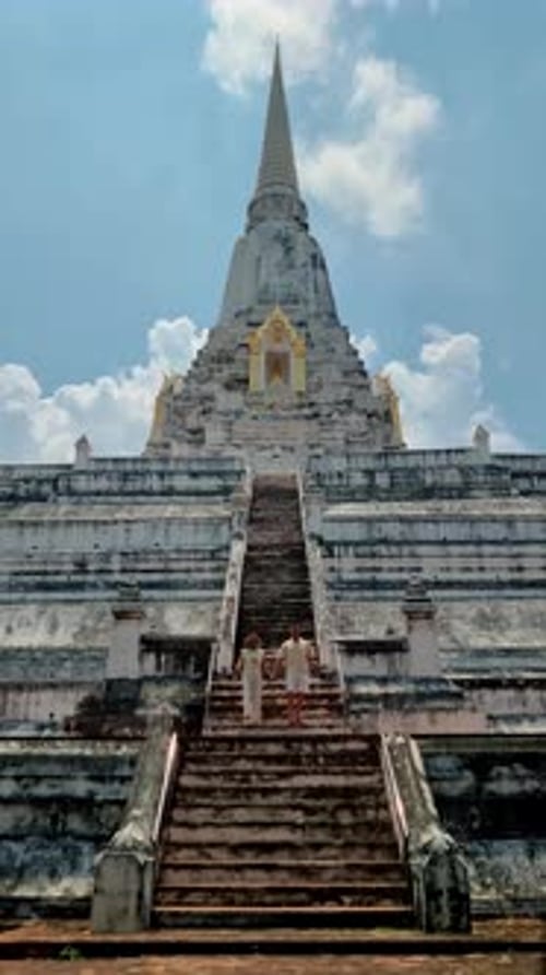 Wat Phu Khao Thong Chedi à Ayutthaya en Thaïlande