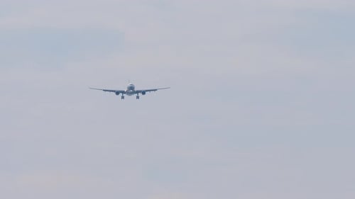 Airplane Approaching to Land