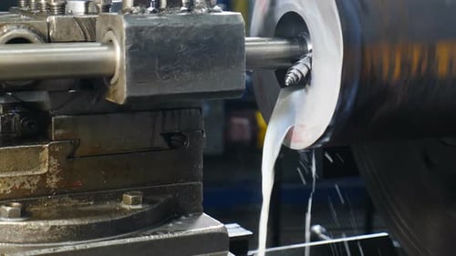 Producing Derrick Equipment CNC Lathe Machine Makes Metal Detail on Factory