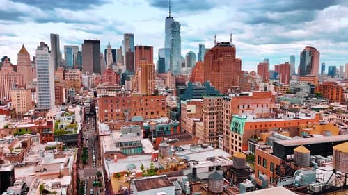 Flight over the roofs of the neighborhoods in modern New York, USA.