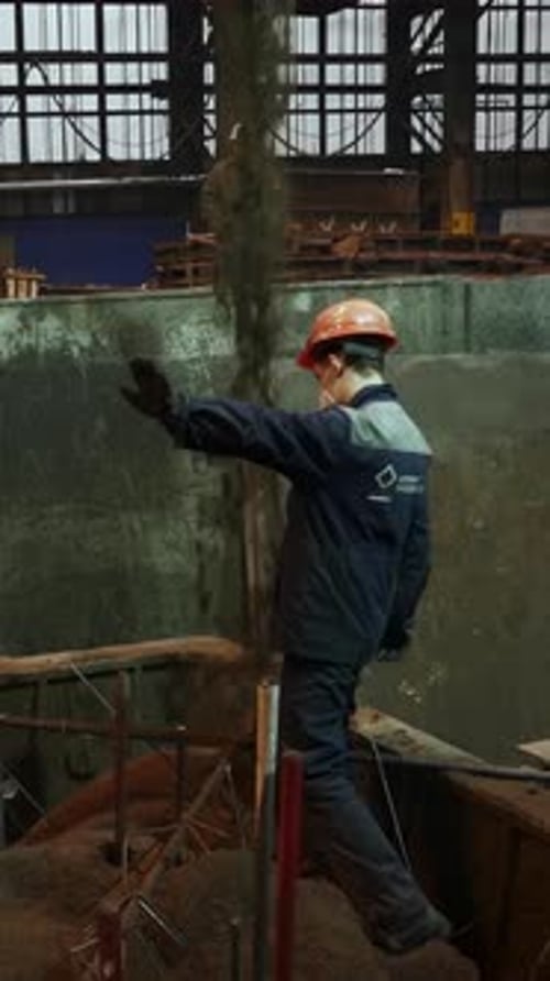 Foundry Workers Preparing Sand Mold Stock Clip